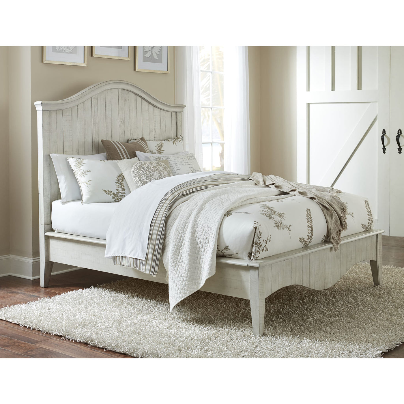 Barlow Cal-King Scallopedpe edges Bed — Premium Decor SD