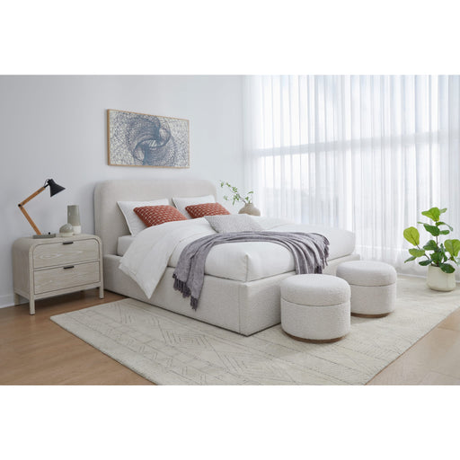 Modus Furniture Off White Upholstered Platform Bed in Ricotta Boucle  MQMYH  Main Image