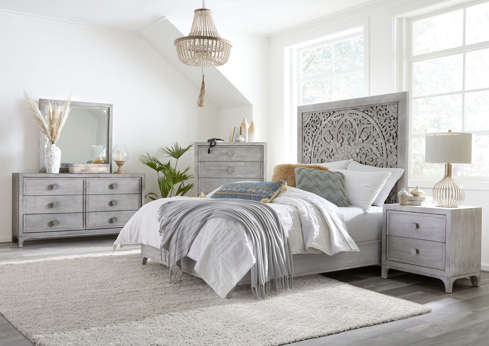 Boho Chic Six-Drawer Dresser in Washed White